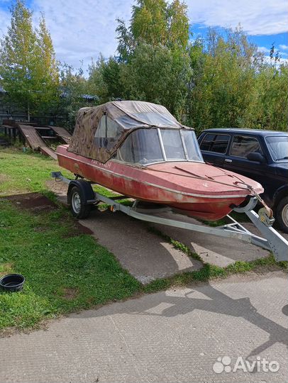 Продажа лодки с мотором