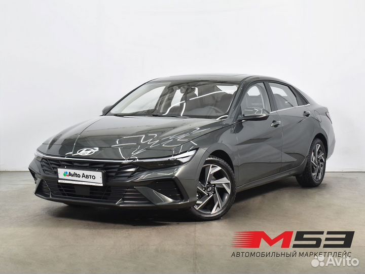 Hyundai Elantra 1.5 CVT, 2023, 450 км