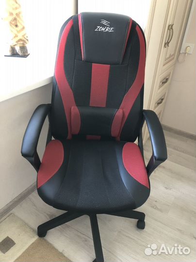 Компьютерное кресло игровое Zombie