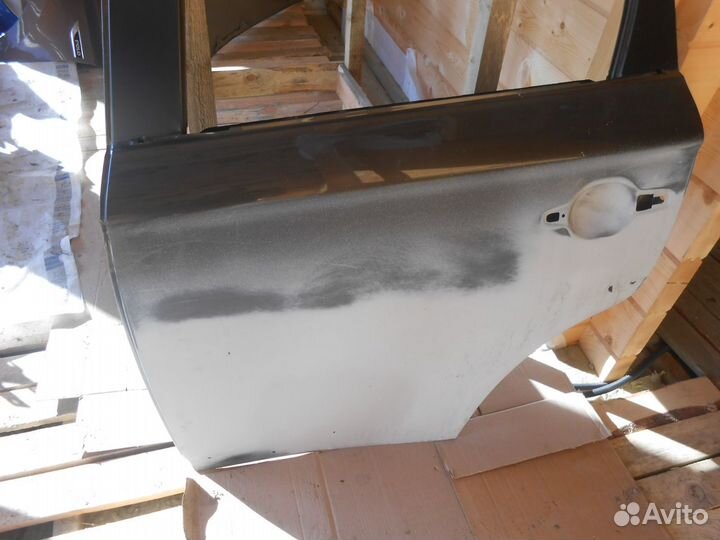 Дверь задняя левая Mitsubishi Outlander 2015-2021