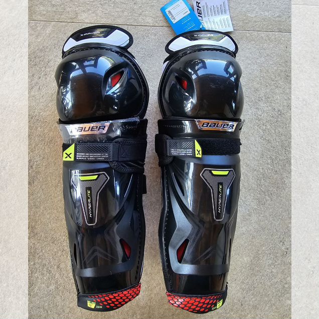 Щитки хоккейные Bauer hyperlite