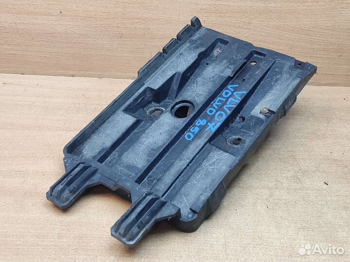 Площадка акб, Volvo 850