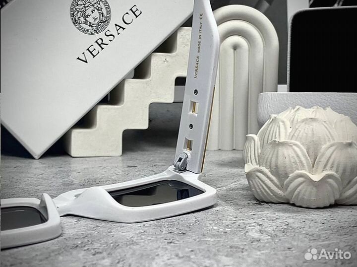 Очки Versace белые