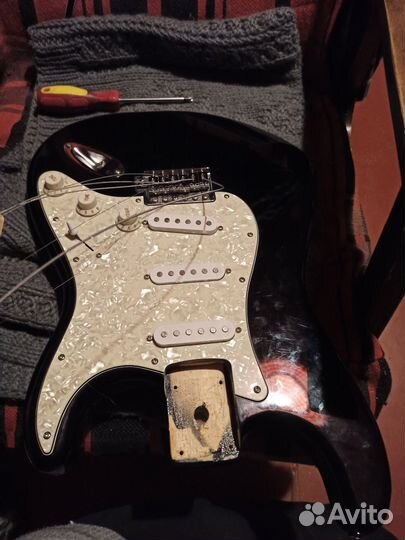 Fender squier stratocaster