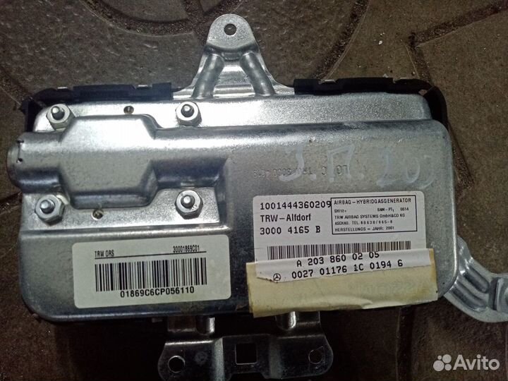 Подушка пезопасности mercedes w203