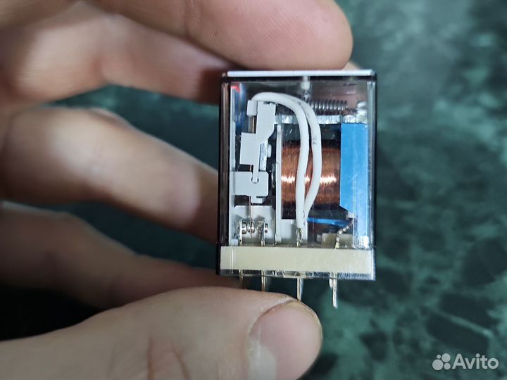 Промежуточное реле Finder 4