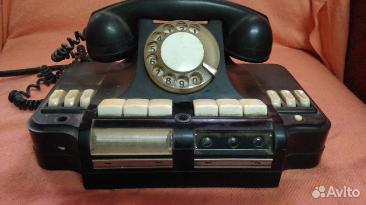 Советский телефон