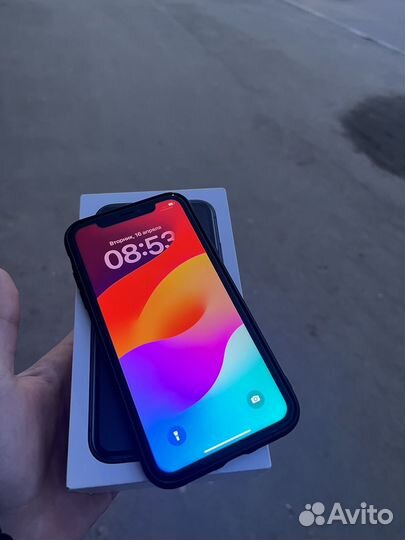 iPhone Xr, 128 ГБ