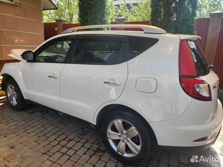 Geely Emgrand X7 2.4 AT, 2015, битый, 64 000 км