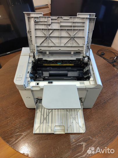 Принтер HP LaserJet P1566