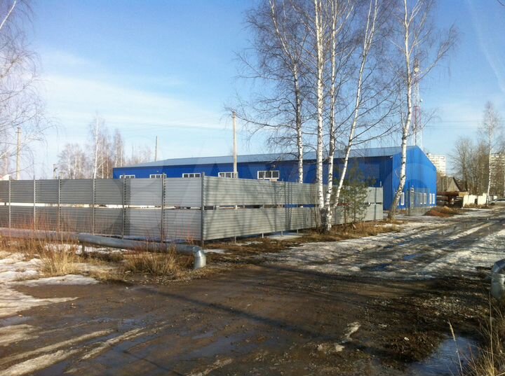 Помещение свободного назначения, 1300 м²