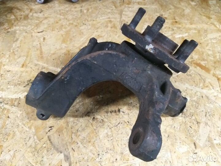 Кулак поворотный передний правый Ford Galaxy CD340