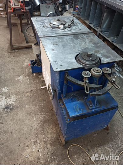 Станок Gorelocker Combi-T с гидравлическим приводо