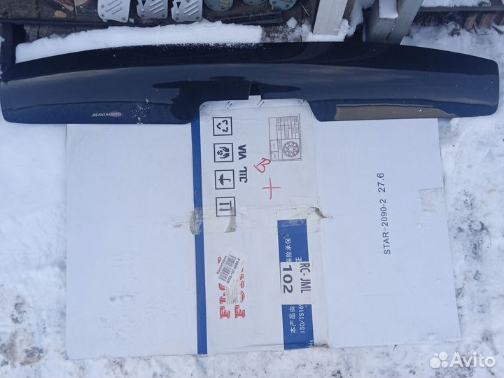 Спойлер заднего стекла нива - шевролет