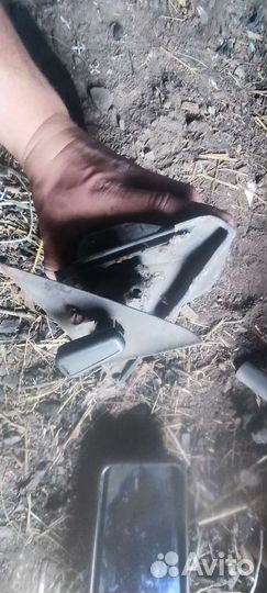 Боковые стекла audi 80