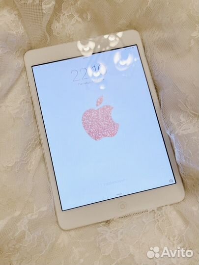 Плaншeт Aрple iPad mini 16Gb Wi-Fi, серебристый