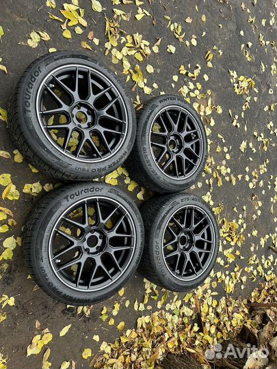 Комплект зимних разношироких колес r18 mercedes