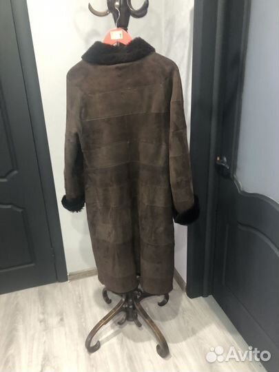 Дубленка натуральная женская,б/у 48размер