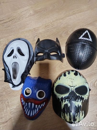 Маски : Кальмар, Монстр, Хаги Ваги, Крик