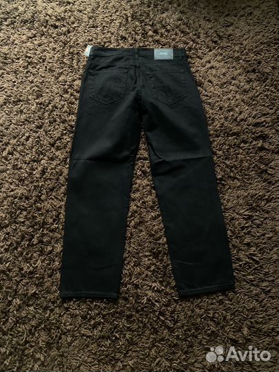 Джинсы Levis new collection