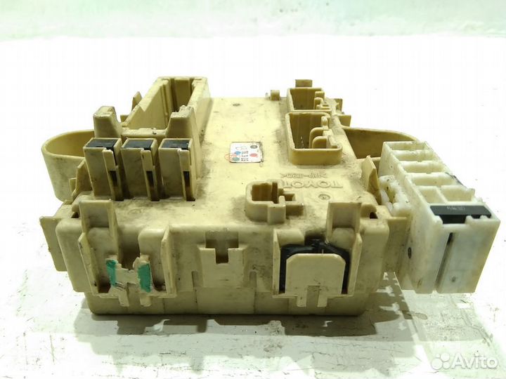Блок предохранителей 8267048040