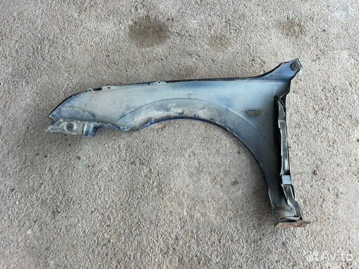 Крыло переднее правое Ford Mondeo 3 седан 1 2003