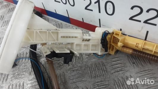 Датчик уровня топлива audi A6 C6 (5ST10M801)