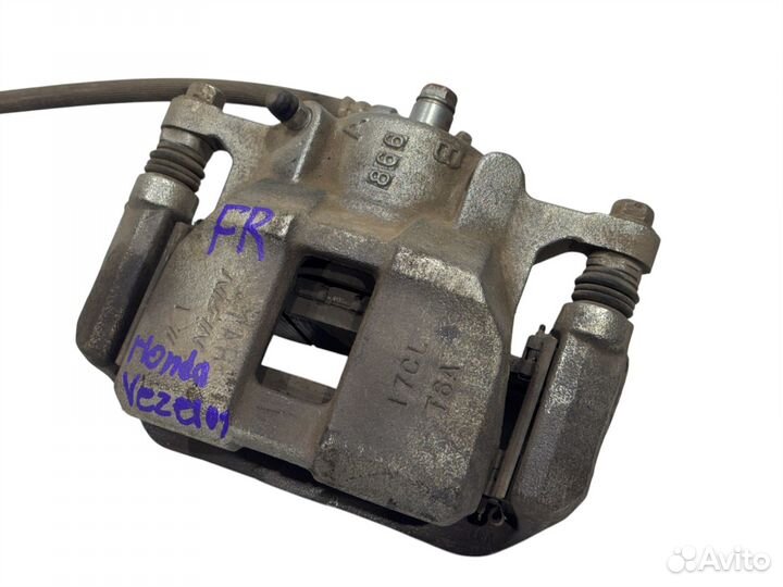 Суппорт передний Honda Vezel RU1