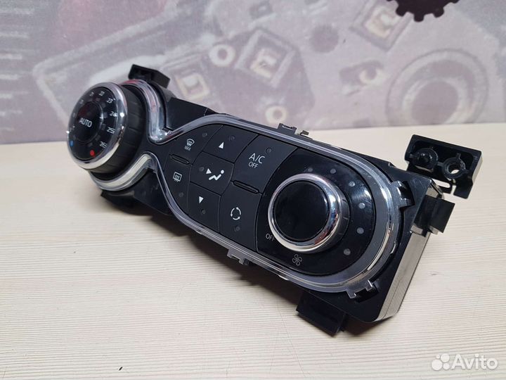 Блок управления климатом Renault Logan Stepway