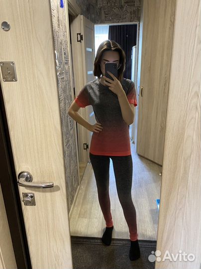 Костюм спортивный