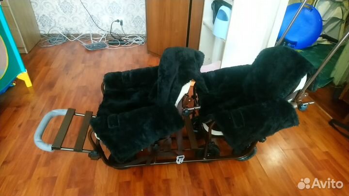 Санки с колесами