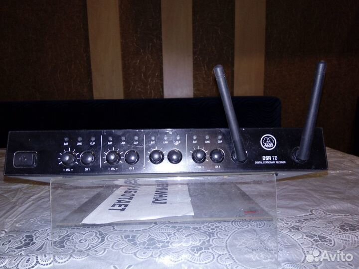 Радиосистема AKG DSR 70