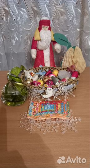 Елка искусственная и дед мороз СССР