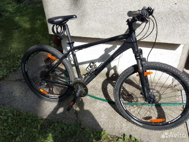 Горный велосипед giant revel 1