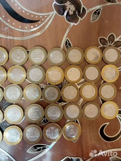 Продам юбилейные монеты