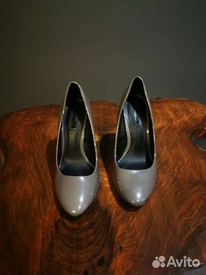 Туфли Zara Trafaluc серые 39 размер