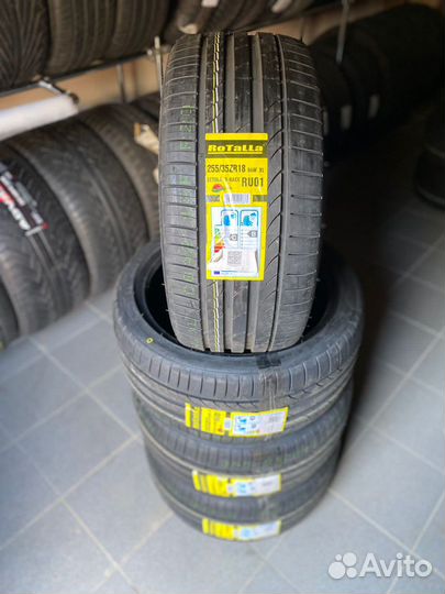 Rotalla Setula S-Race RU01 255/35 R18