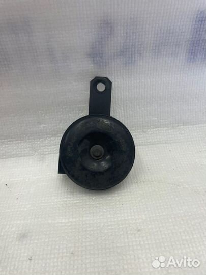 Сигнал звуковой передний левый Toyota Camry