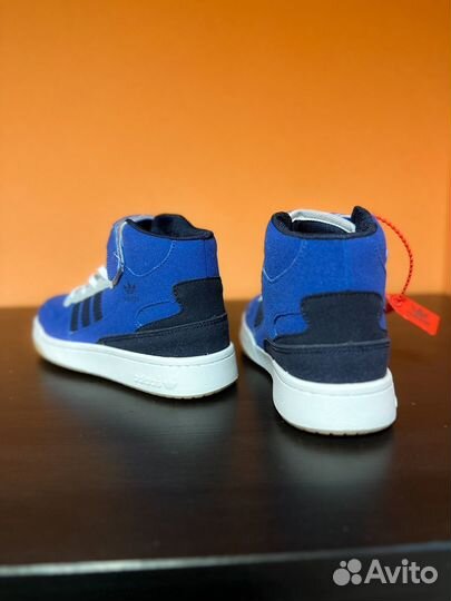 Кроссовки для мальчика 36 adidas новые