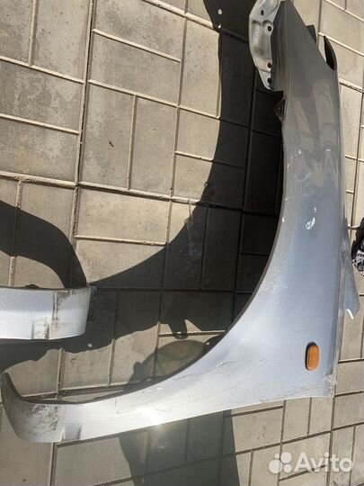 Крыло переднее левое и правое