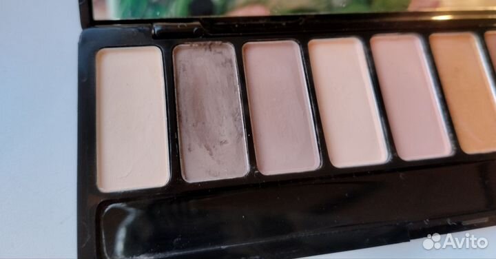 Палитра теней для век Lameila 10 цветов б/у