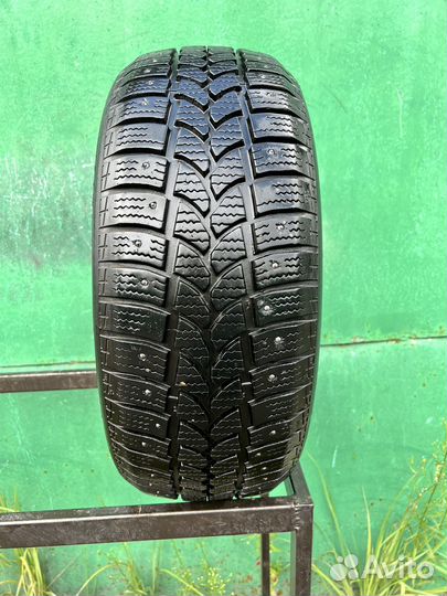 Kormoran Stud Extreme 205/55 R16 94T