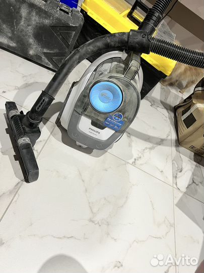 Пылесос philips