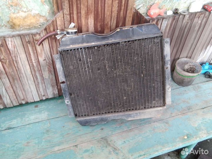 Головка,помпа на м 412