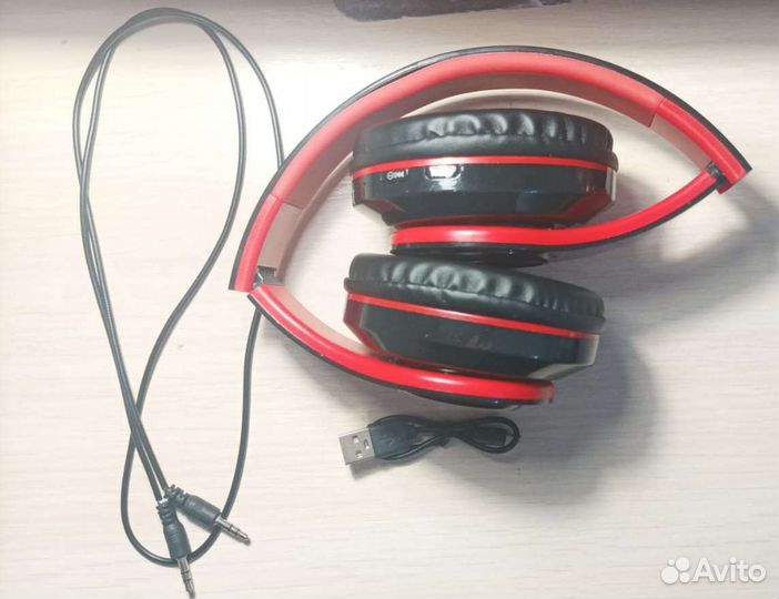 Беспроводные наушники