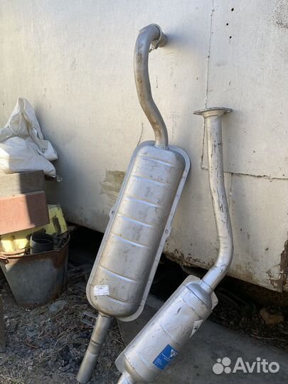 Продам глушитель LADA 2107