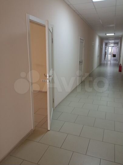 Офис, 23.2 м² с выводом воды