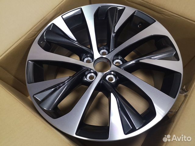 Диск литой Lexus RX300 R18 оригинал новый