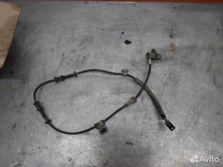 Датчик abs передний левый Hyundai Solaris