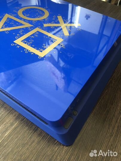 Sony playstation 4 slim limited edition 9.0